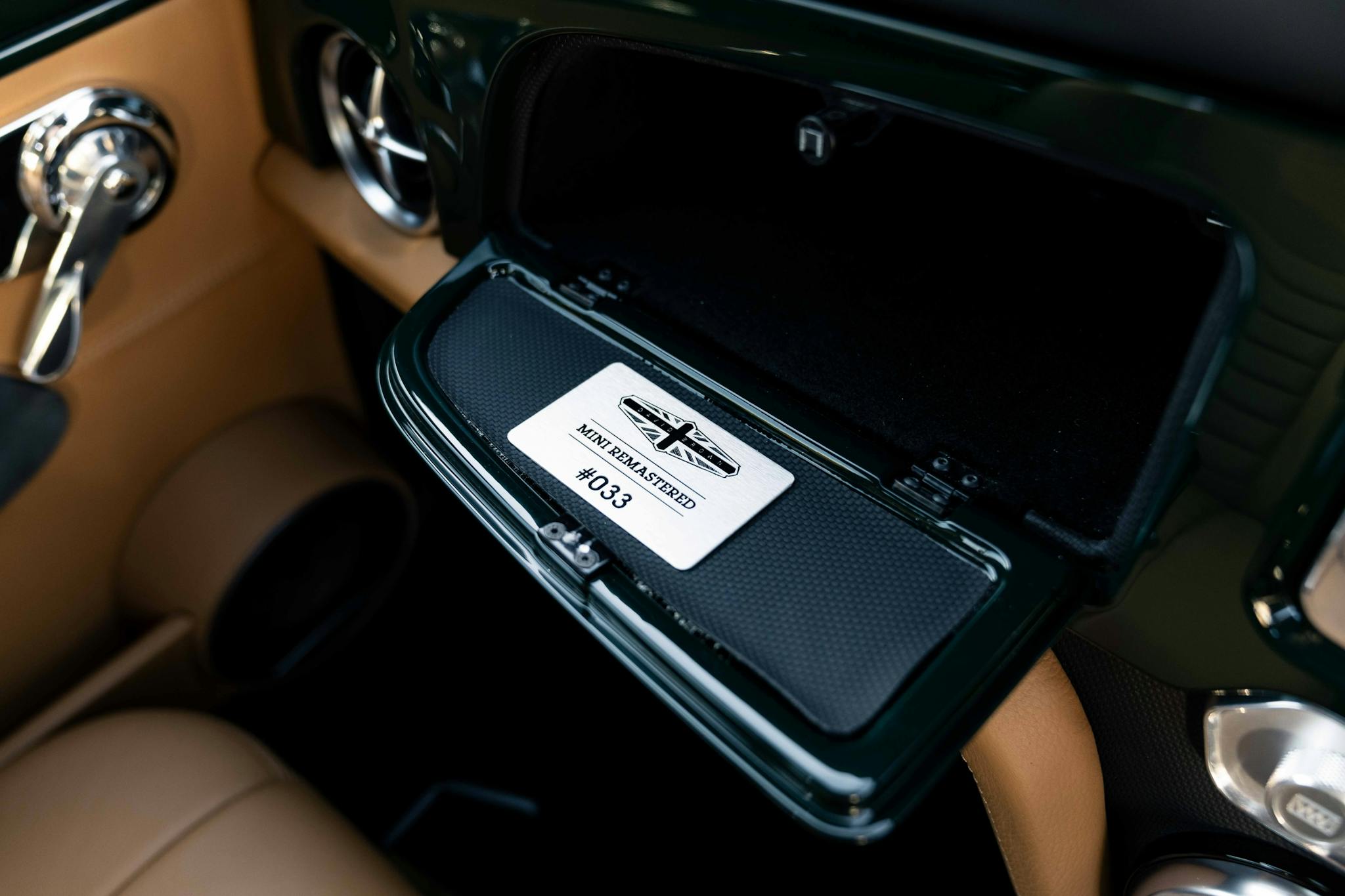 SPECIAL_FEATURES feature-one